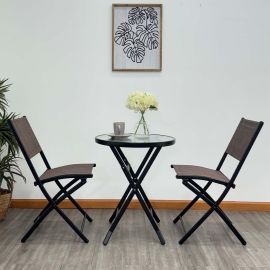 Set 2 sillas con mesa de metal con malla sintética