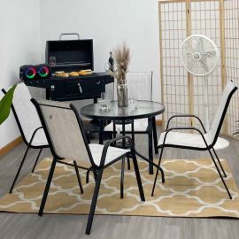 Silla con malla gris