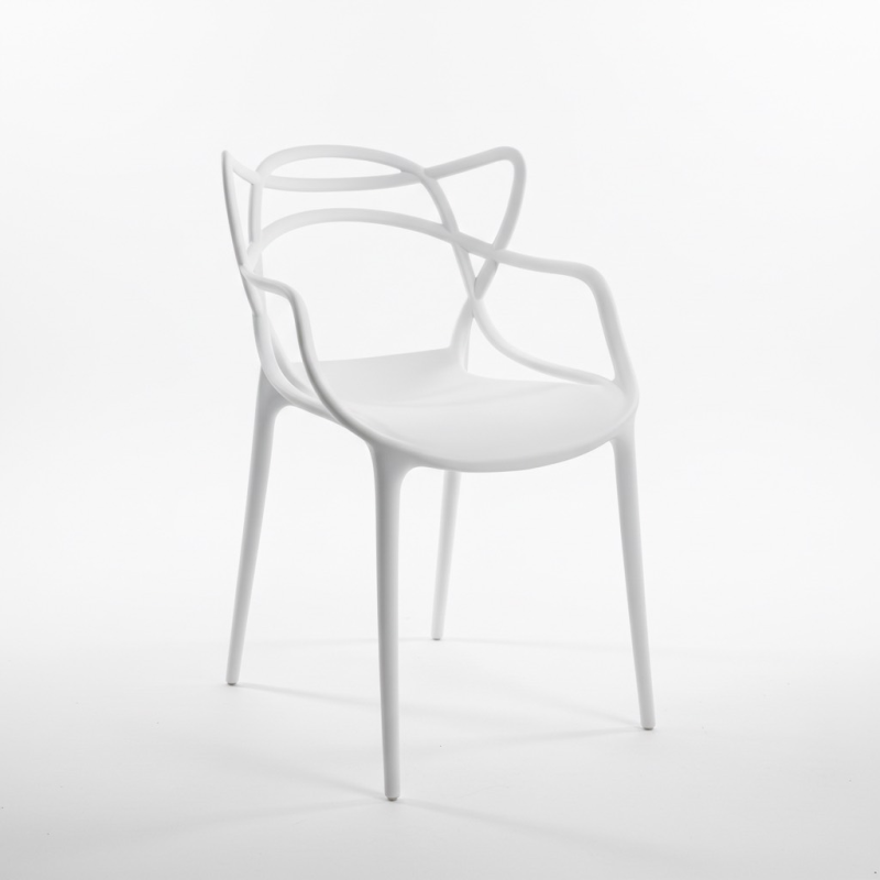Silla de comedor con brazos y respaldo entrelazado